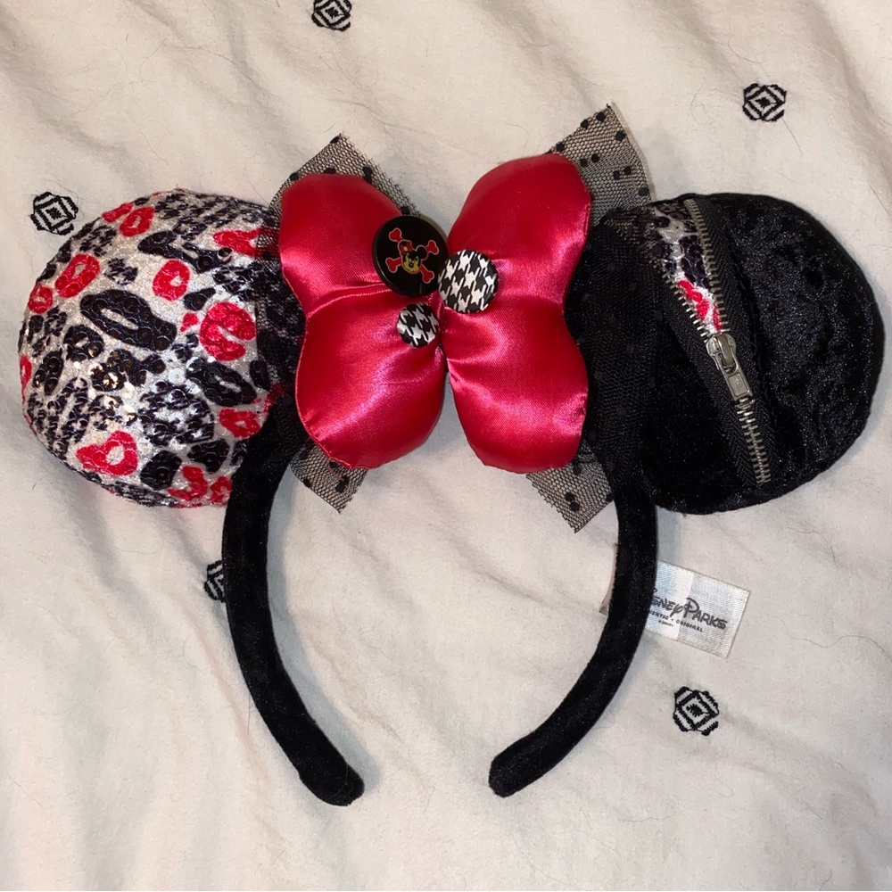 Disney minnie ears